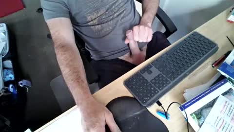 melbguy_075 online show from 03/17/26, 11:08