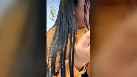 MELIE online show from 03/31/26, 10:59