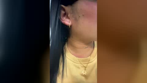 MELIE online show from 04/01/26, 10:49