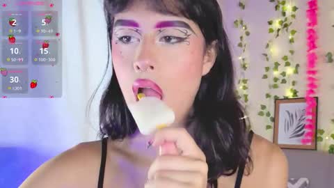 Snapshot of melifresita chatting on 12/02/25, 08:15 melifresita online show from 12/02/25, 08:15