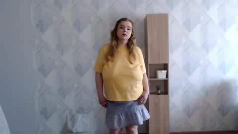 Melina online show from 05/04/26, 07:26