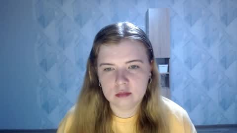 Melina online show from 05/05/26, 06:49