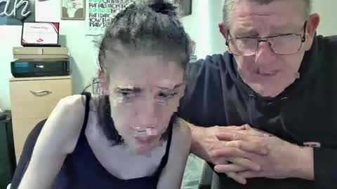 Snapshot of melinahviking chatting on 11/10/25, 05:17 Melinah Viking online show from 11/10/25, 05:17