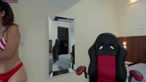 M E L I N A  online show from 10/29/25, 07:26