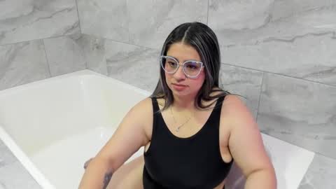 Melinda online show from 01/16/25, 05:12