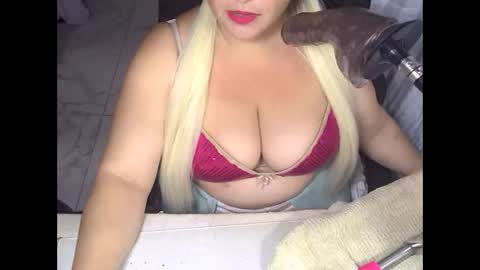 Snapshot of melindafore chatting on 04/23/26, 01:51 alissaalissa0818 online show from 04/23/26, 01:51