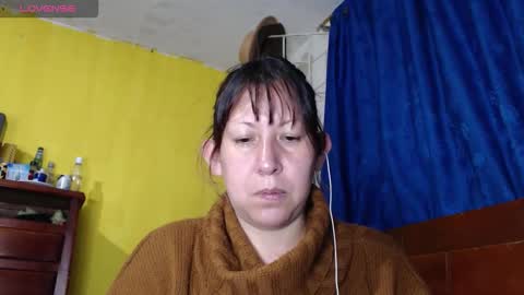 Snapshot of melisa037 chatting on 10/27/25, 03:43 melisa037 online show from 10/27/25, 03:43