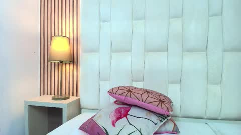 Melissa online show from 09/15/25, 11:43