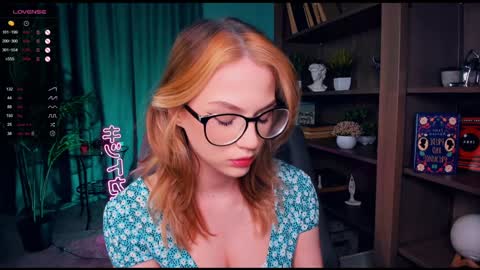 Im Melisa 3 online show from 12/16/24, 09:35