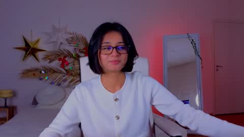 Victoria online show from 01/02/25, 01:19
