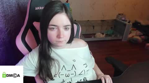 Snapshot of melisanilson chatting on 12/21/25, 07:43 melisanilson online show from 12/21/25, 07:43