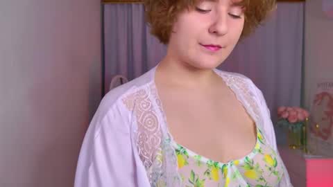 Melissa online show from 12/04/25, 06:12