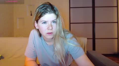 Snapshot of melissa__ray chatting on 12/24/24, 11:11 Melissa  Ray online show from 12/24/24, 11:11