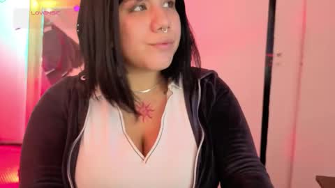 Snapshot of melissa_adamsxxx chatting on 03/24/26, 06:57 Lissa online show from 03/24/26, 06:57