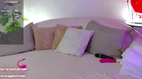 Hot Milf Melissa  ONLINE  Mon  Tue  Wed  Fr  Sun  - 9pm - 6amUTC3 online show from 02/16/25, 03:59