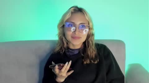 Snapshot of melissa_noir chatting on 02/09/26, 04:38 melissa_noir online show from 02/09/26, 04:38