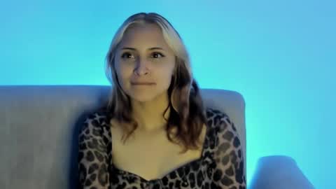 Snapshot of melissa_noir chatting on 02/23/26, 04:43 melissa_noir online show from 02/23/26, 04:43