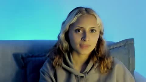 Snapshot of melissa_noir chatting on 03/10/26, 06:29 melissa_noir online show from 03/10/26, 06:29