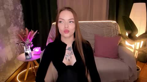 Melisa online show from 11/05/25, 02:33