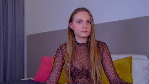 MelissaBerry online show from 02/09/25, 05:22