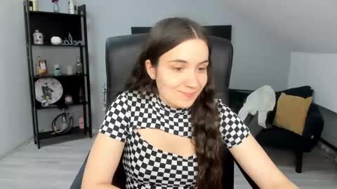 melissawiliam online show from 10/20/25, 11:21