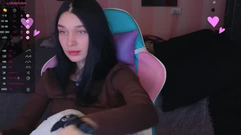 Snapshot of mella_freya chatting on 01/02/25, 09:18 Freya IM NONUDE online show from 01/02/25, 09:18