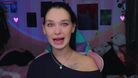 Snapshot of mella_freya chatting on 09/15/25, 10:10 Freya IM NONUDE online show from 09/15/25, 10:10