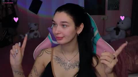 Freya  IM NONUDE online show from 10/28/25, 10:23