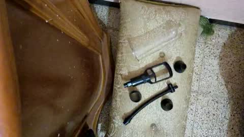 Snapshot of mellal200516 chatting on 12/15/25, 10:41 mellal200516 online show from 12/15/25, 10:41