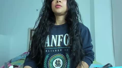 Snapshot of mellanie33 chatting on 01/31/25, 10:42 mellanie online show from 01/31/25, 10:42