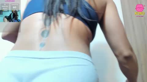 Snapshot of mellanie33 chatting on 09/15/25, 12:16 mellanie online show from 09/15/25, 12:16