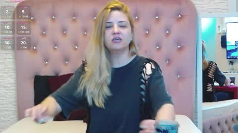 Mellanie online show from 05/05/26, 04:20