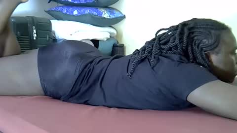 mellanine_ebony online show from 06/07/26, 09:02