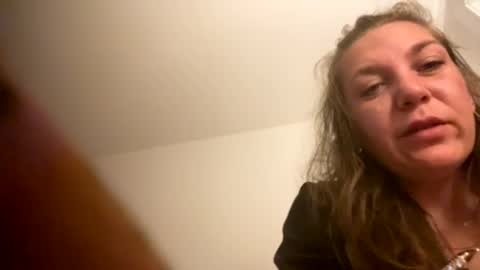 Melli online show from 12/15/24, 04:26