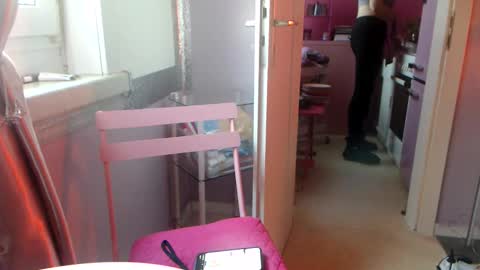 Melli online show from 10/21/25, 02:40