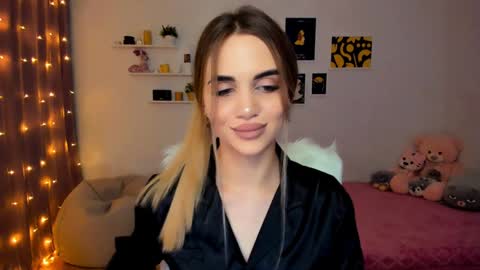 Snapshot of mellifluoustess chatting on 12/09/24, 08:01 Tessa online show from 12/09/24, 08:01