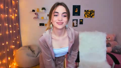 Snapshot of mellifluoustess chatting on 12/25/24, 08:28 Tessa online show from 12/25/24, 08:28