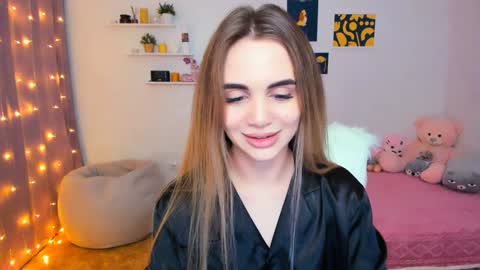 Snapshot of mellifluoustess chatting on 01/09/25, 11:45 Tessa online show from 01/09/25, 11:45