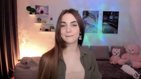 Snapshot of mellifluoustess chatting on 04/21/26, 02:51 Tessa online show from 04/21/26, 02:51