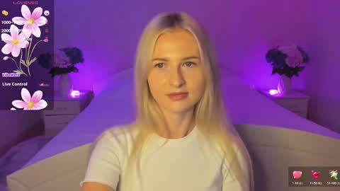 Mellina online show from 10/20/25, 07:03