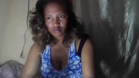 Snapshot of mellissia02 chatting on 03/24/26, 03:44 mellissa online show from 03/24/26, 03:44