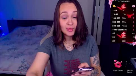 Mel online show from 10/26/25, 08:42