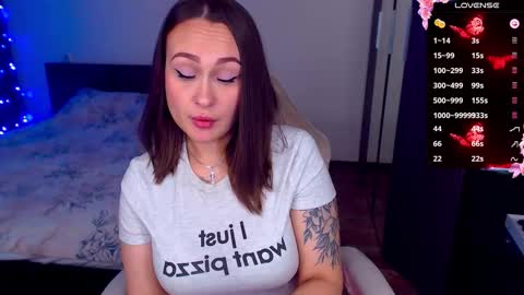 Mel online show from 10/27/25, 09:52