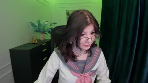 mellsawertyq online show from 09/23/25, 11:24