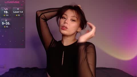 Mel online show from 12/19/24, 11:07