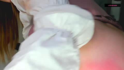 Snapshot of melmooon chatting on 12/30/24, 06:27 MelMooon online show from 12/30/24, 06:27