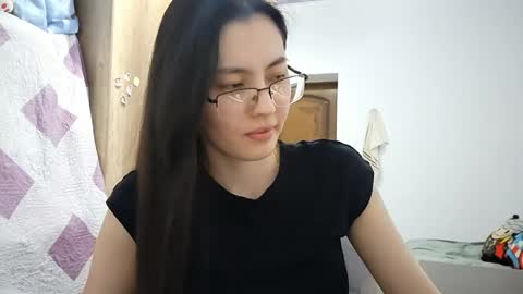 Nika online show from 05/01/26, 04:44