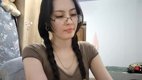 Nika online show from 05/08/26, 03:39