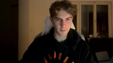 Melodicass online show from 01/30/25, 01:55