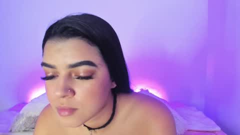 Snapshot of melody__77 chatting on 03/01/25, 10:53 online show from 03/01/25, 10:53